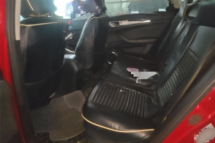 Used CHANGAN Eado 2019 High-Energy Edition 1.6L GDI Automatic Pioneer Model China VI Standard Left Rear Seat