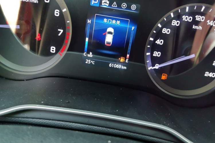 Used CHANGAN Eado 2019 Blue Whale Edition 280T GDI DCT High-Speed Model Odometer Close Up