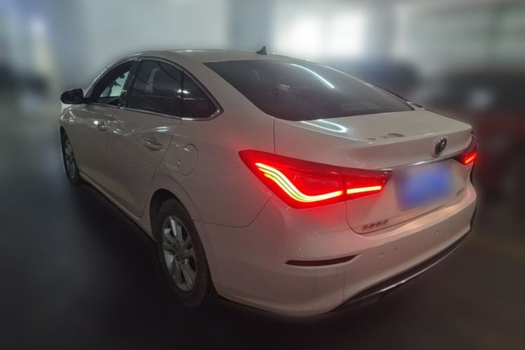 Used CHANGAN Eado 2019 High-Energy Edition 1.6L GDI Automatic Pioneer Model China VI Standard Rear Left 45 Deg