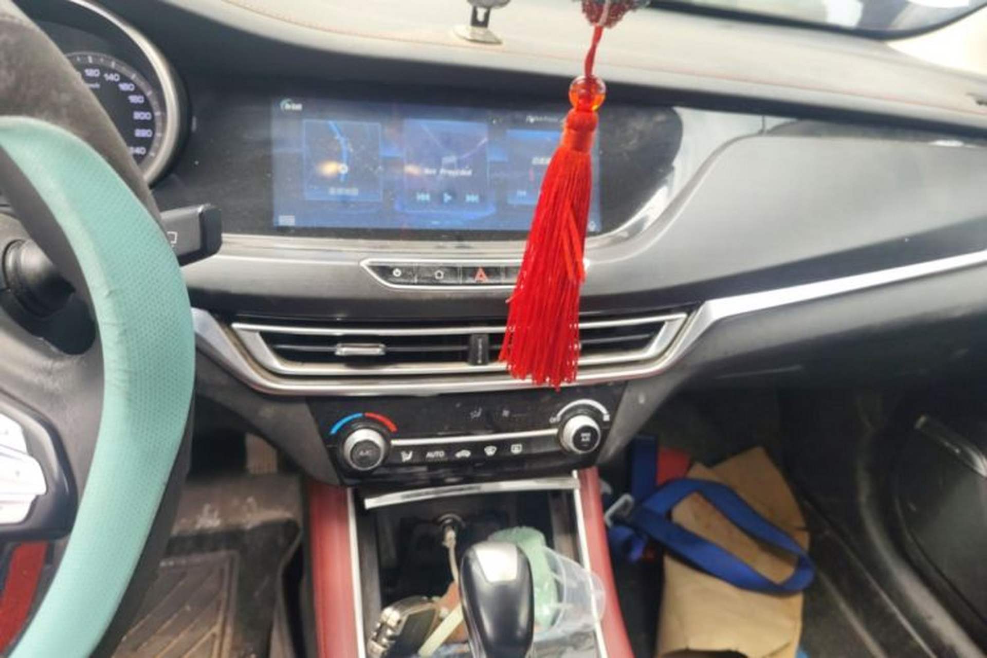 Used CHANGAN Eado 2019 Blue Whale Edition 280T GDI DCT High-Speed Model Audio And AC Panel