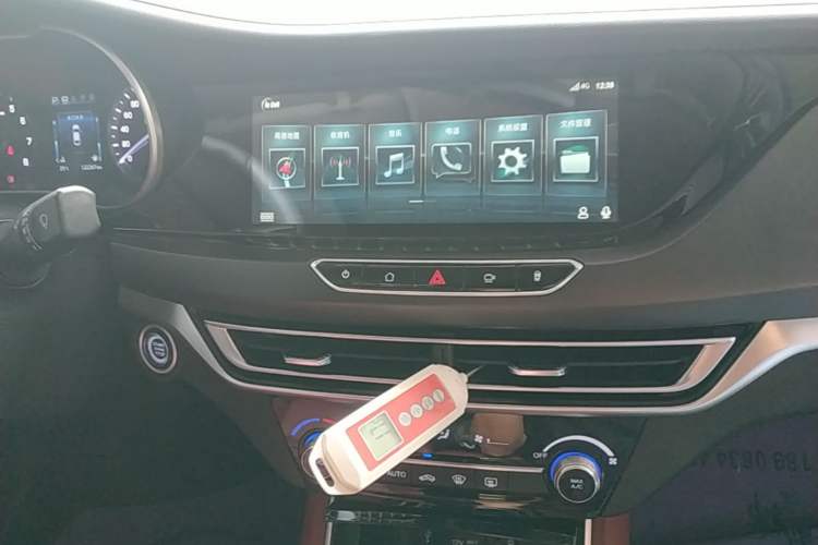 Used CHANGAN Eado 2019 Blue Whale Edition 280T GDI DCT High-Speed Model Audio And AC Panel