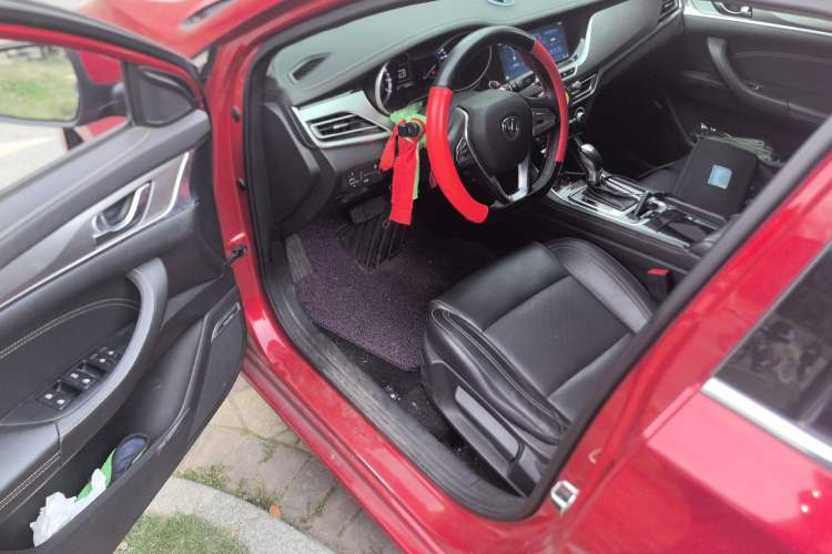Used CHANGAN Eado 2019 High-Energy Edition 1.6L GDI Automatic Pioneer Model China VI Standard Driver Seat
