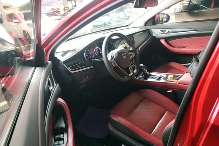 Used CHANGAN Eado 2019 Blue Whale Edition 280T GDI DCT High-Speed Model Driver Seat