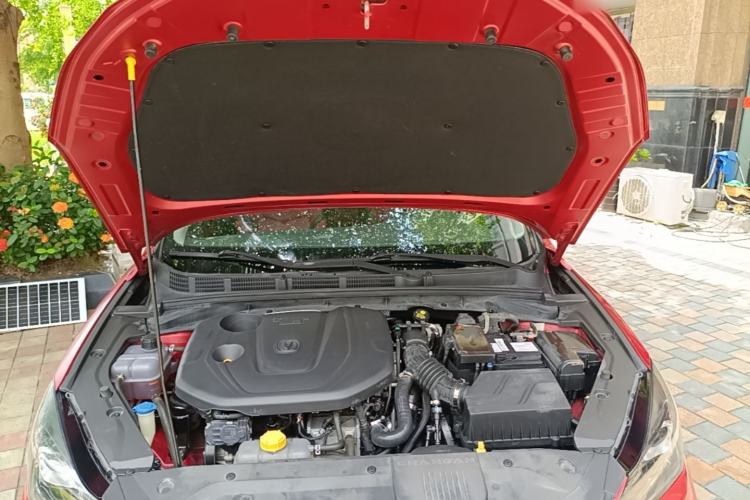 Used CHANGAN Eado 2019 Blue Whale Edition 280T GDI DCT Light-Speed Model Engine Bay