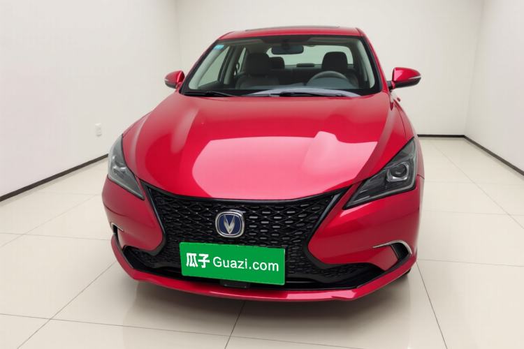 Used CHANGAN Eado 2019 Blue Whale Edition 280T GDI DCT High-Speed Model Exterior 1