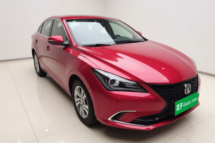 Used CHANGAN Eado 2019 Blue Whale Edition 280T GDI DCT High-Speed Model Exterior 2