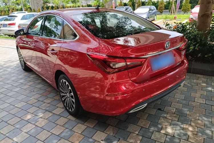 Used CHANGAN Eado 2019 Blue Whale Edition 280T GDI DCT Light-Speed Model Exterior 2