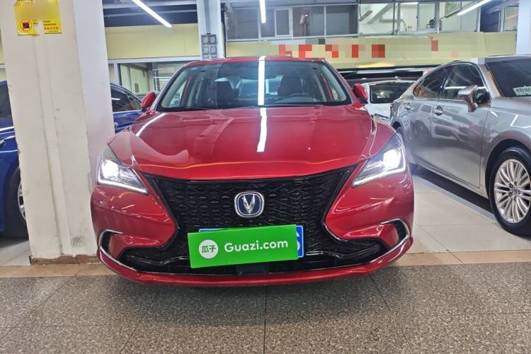 Used CHANGAN Eado 2019 Blue Whale Edition 280T GDI DCT High-Speed Model Front