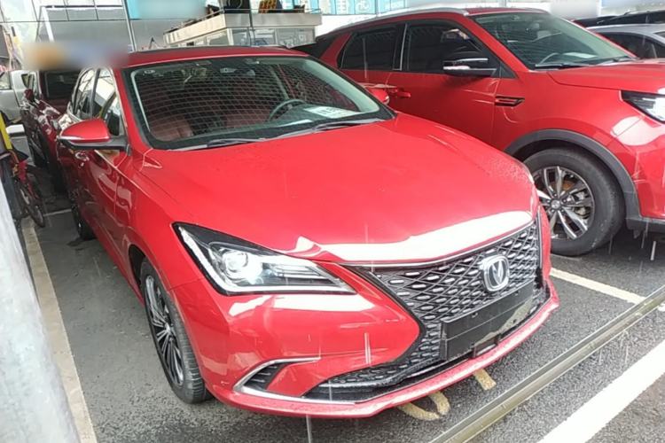 Used CHANGAN Eado 2019 Blue Whale Edition 280T GDI DCT High-Speed Model Front Right 45 Deg