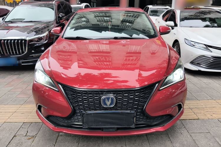 Used CHANGAN Eado 2019 Blue Whale Edition 280T GDI DCT High-Speed Model Front