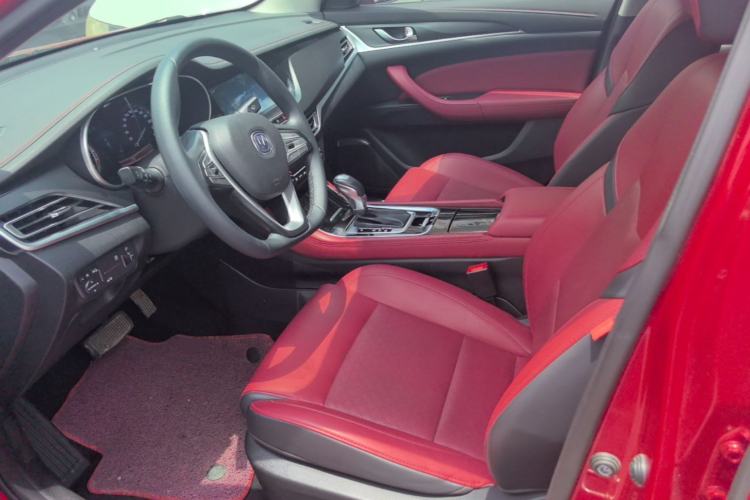 Used CHANGAN Eado 2019 Blue Whale Edition 280T GDI DCT High-Speed Model Left Front Seat