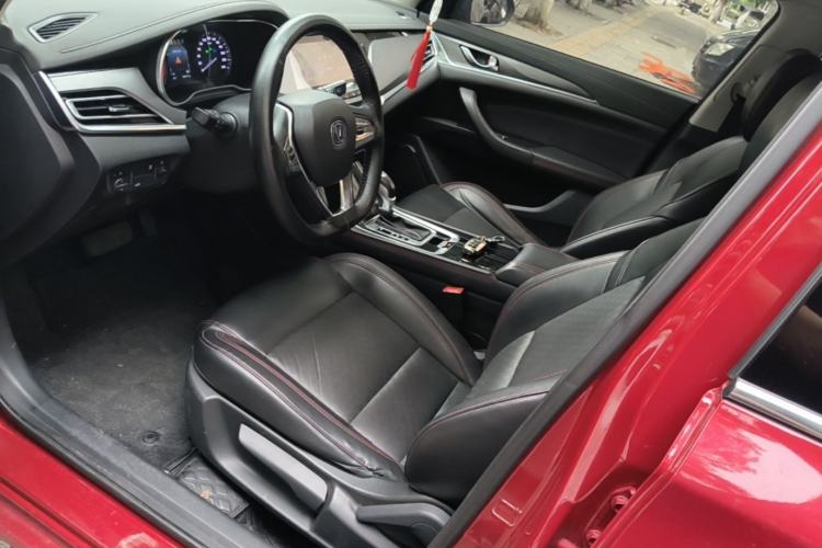 Used CHANGAN Eado 2019 Blue Whale Edition 280T GDI DCT High-Speed Model Left Front Seat