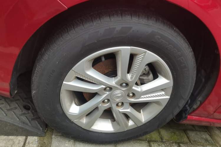 Used CHANGAN Eado 2019 1.6L GDI Manual Value Edition China VI Standard Left Front Wheel Hub