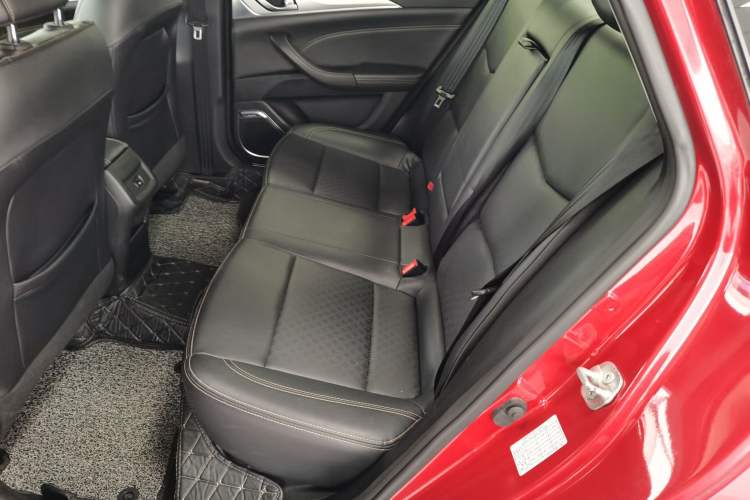 Used CHANGAN Eado 2019 High-Energy Edition 1.6L GDI Automatic Pioneer Model China VI Standard Left Rear Seat