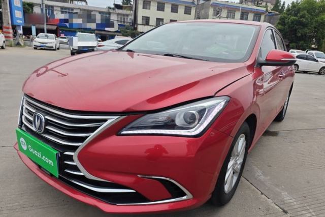 CHANGAN Eado 2019 High-Energy Edition 1.6L GDI Manual Pioneer Model China VI Standard de segunda mano