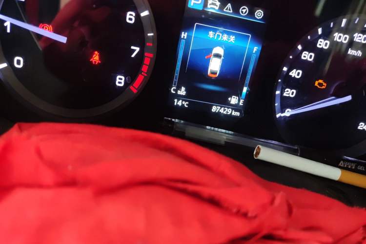 Used CHANGAN Eado 2019 Blue Whale Edition 280T GDI DCT High-Speed Model Odometer Close Up