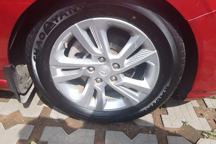 Used CHANGAN Eado 2019 Blue Whale Edition 280T GDI DCT High-Speed Model Right Front Wheel Hub