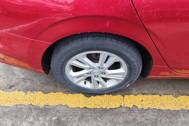 Used CHANGAN Eado 2019 Blue Whale Edition 280T GDI DCT High-Speed Model Right Rear Wheel Hub
