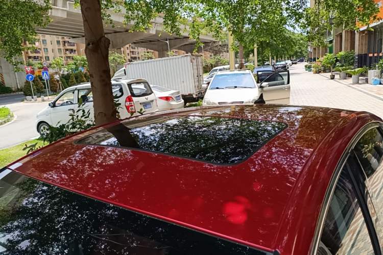 Used CHANGAN Eado 2019 Blue Whale Edition 280T GDI DCT Light-Speed Model Roof