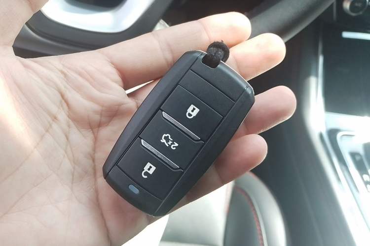 Used CHANGAN Eado 2019 Blue Whale Edition 280T GDI DCT High-Speed Model Vehicle Key
