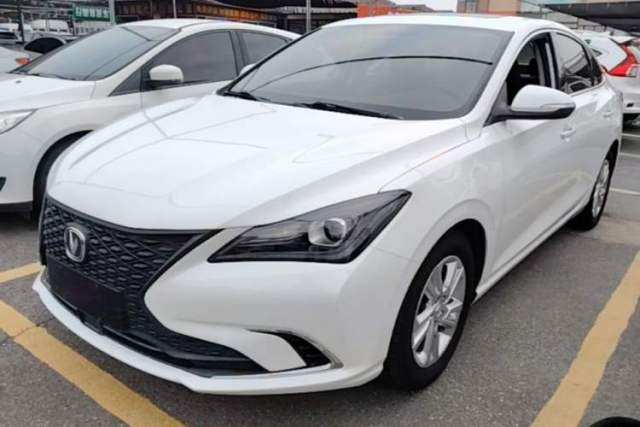 Used CHANGAN Eado 2019 Blue Whale Edition 280T GDI DCT High-Speed Model