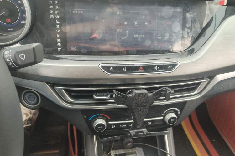 Used CHANGAN Eado 2019 High-Energy Edition 1.6L GDI Automatic Pioneer Model China VI Standard Audio And AC Panel
