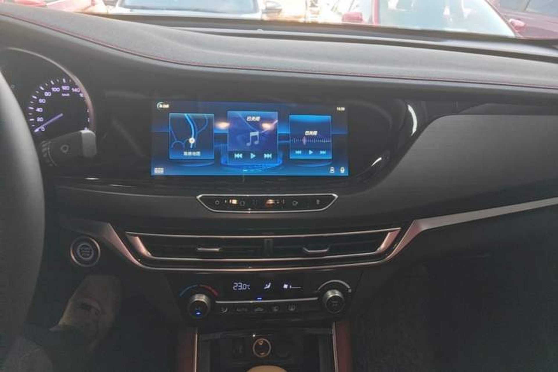 Used CHANGAN Eado 2019 Blue Whale Edition 280T GDI DCT High-Speed Model Audio And AC Panel