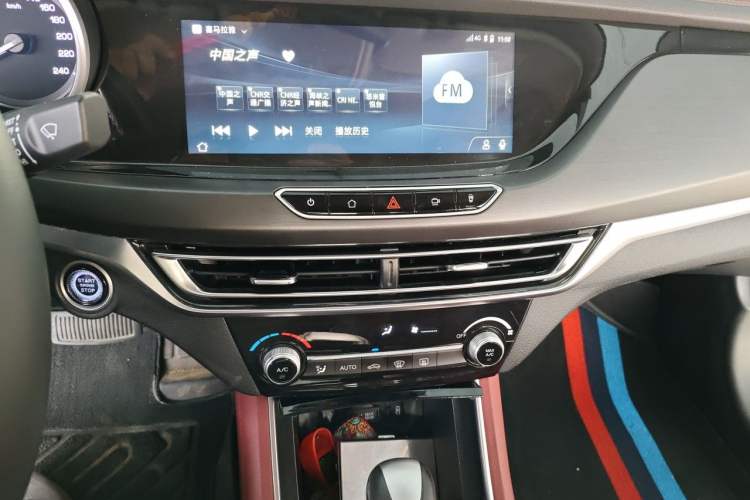 Used CHANGAN Eado 2019 Blue Whale Edition 280T GDI DCT High-Speed Model Audio And AC Panel