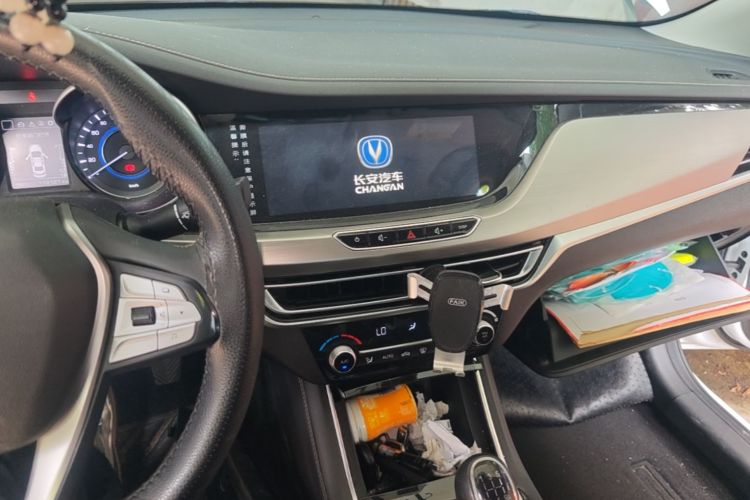 Used CHANGAN Eado 2019 High-Energy Edition 1.6L GDI Manual Pioneer Model China VI Standard Audio And AC Panel