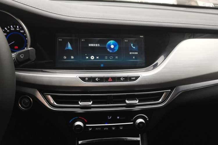 Used CHANGAN Eado 2019 High-Energy Edition 1.6L GDI Manual Pioneer Model China VI Standard Audio And AC Panel