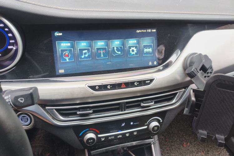 Used CHANGAN Eado 2019 High-Energy Edition 1.6L GDI Automatic Pioneer Model China VI Standard Audio And AC Panel