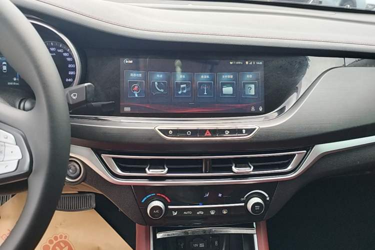Used CHANGAN Eado 2019 Blue Whale Edition 280T GDI DCT High-Speed Model Audio And AC Panel