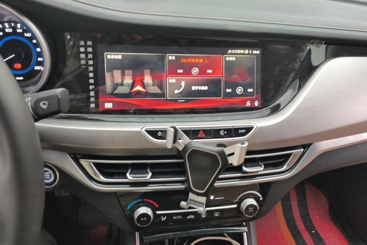 Used CHANGAN Eado 2019 High-Energy Edition 1.6L GDI Manual Pioneer Model China VI Standard Audio And AC Panel