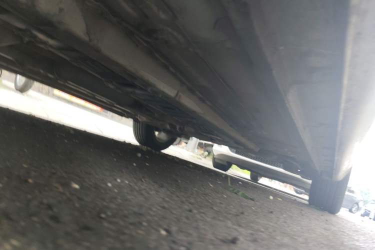 Used CHANGAN Eado 2019 1.6L GDI Manual Value Edition China VI Standard Chassis Front Left