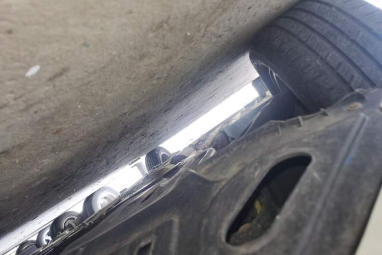 Used CHANGAN Eado 2019 1.6L GDI Manual Value Edition China VI Standard Chassis Front Right