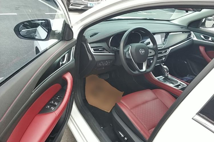 Used CHANGAN Eado 2019 Blue Whale Edition 280T GDI DCT Light-Speed Model Driver Seat