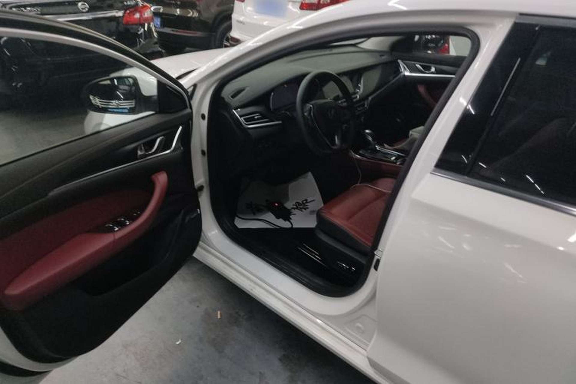 Used CHANGAN Eado 2019 Blue Whale Edition 280T GDI DCT Light-Speed Model Driver Seat