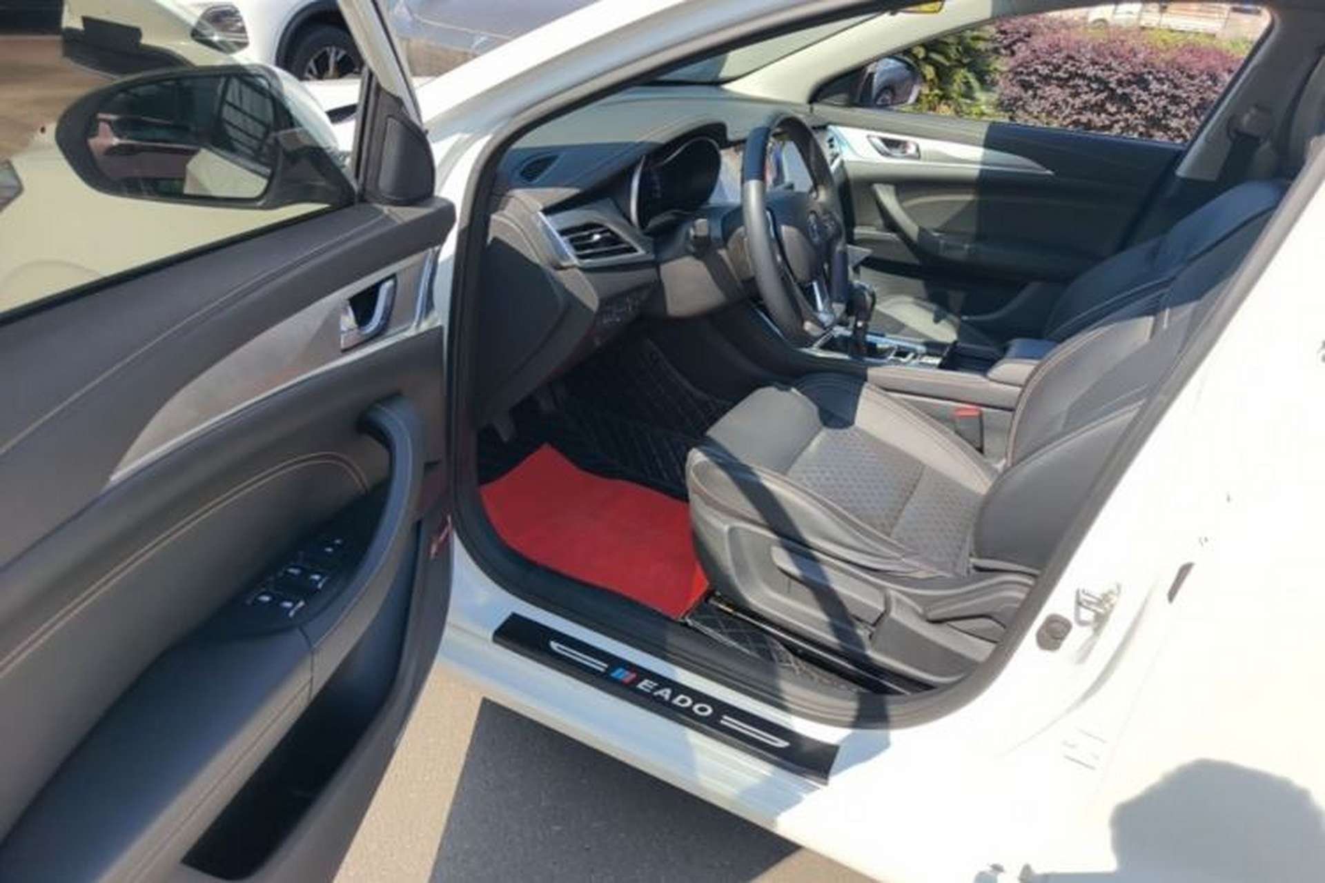 Used CHANGAN Eado 2019 High-Energy Edition 1.6L GDI Manual Pioneer Model China VI Standard Driver Seat