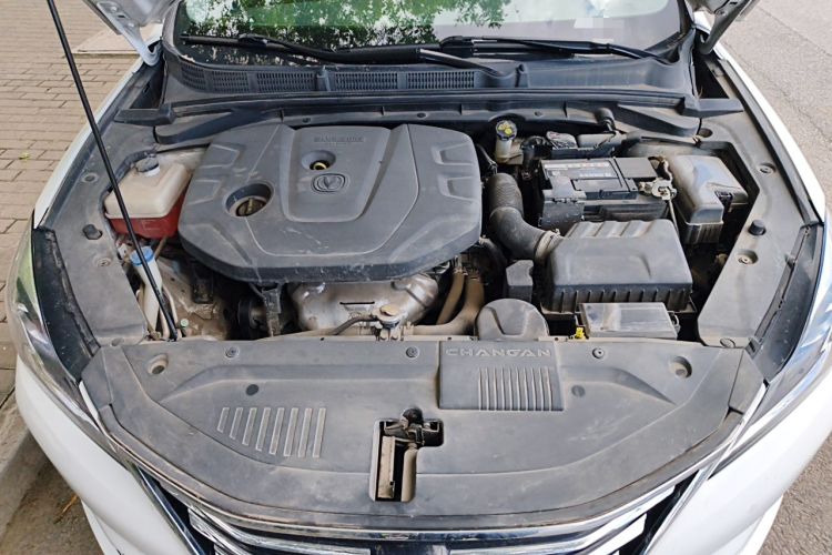Used CHANGAN Eado 2019 High-Energy Edition 1.6L GDI Automatic Pioneer Model China VI Standard Engine Bay