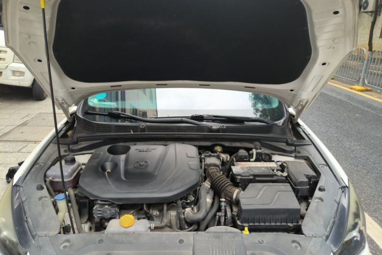 Used CHANGAN Eado 2019 Blue Whale Edition 280T GDI DCT High-Speed Model Engine Bay