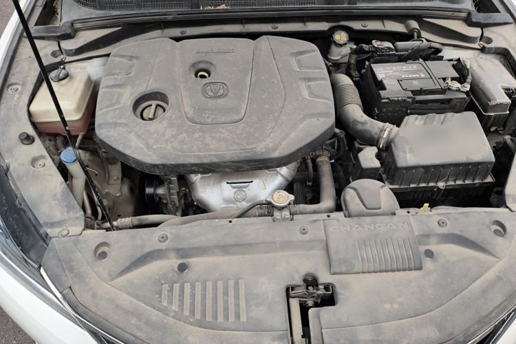 Used CHANGAN Eado 2019 High-Energy Edition 1.6L GDI Manual Pioneer Model China VI Standard Engine Bay