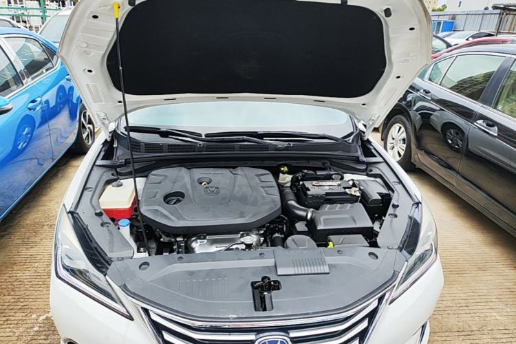 Used CHANGAN Eado 2019 1.6L GDI Manual Value Edition China VI Standard Engine Bay