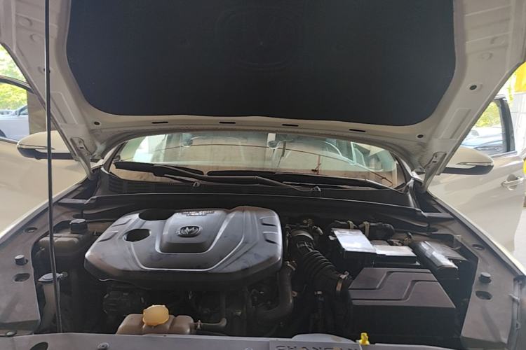 Used CHANGAN Eado 2019 Blue Whale Edition 280T GDI DCT Light-Speed Model Engine Bay