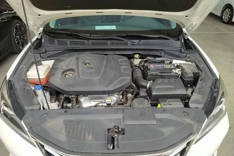 Used CHANGAN Eado 2019 High-Energy Edition 1.6L GDI Manual Pioneer Model China VI Standard Engine Bay