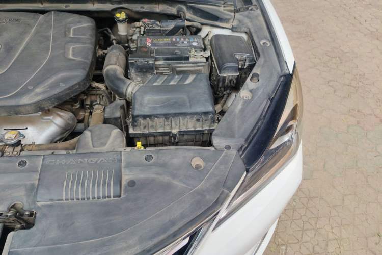 Used CHANGAN Eado 2019 High-Energy Edition 1.6L GDI Manual Pioneer Model China VI Standard Engine Bay Left