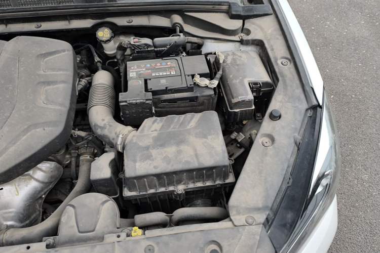 Used CHANGAN Eado 2019 High-Energy Edition 1.6L GDI Manual Pioneer Model China VI Standard Engine Bay Left
