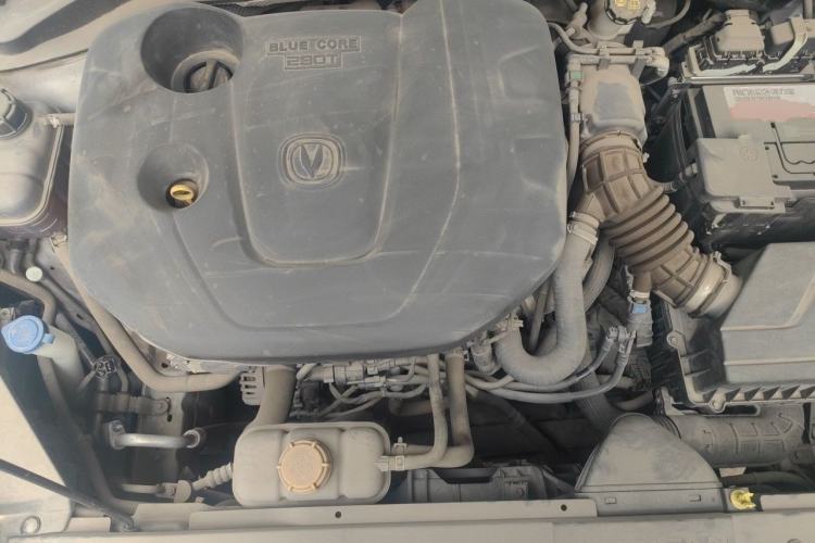 Used CHANGAN Eado 2019 Blue Whale Edition 280T GDI DCT High-Speed Model Engine Bay