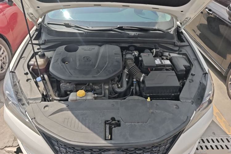 Used CHANGAN Eado 2019 Blue Whale Edition 280T GDI DCT Light-Speed Model Engine Bay