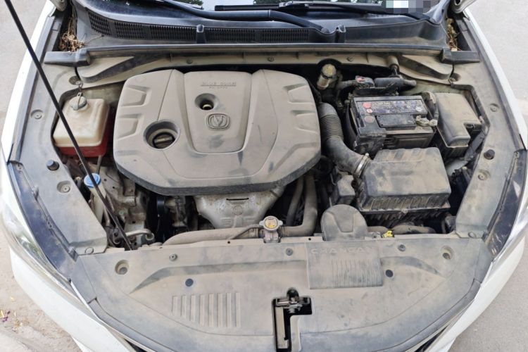Used CHANGAN Eado 2019 High-Energy Edition 1.6L GDI Automatic Pioneer Model China VI Standard Engine Bay