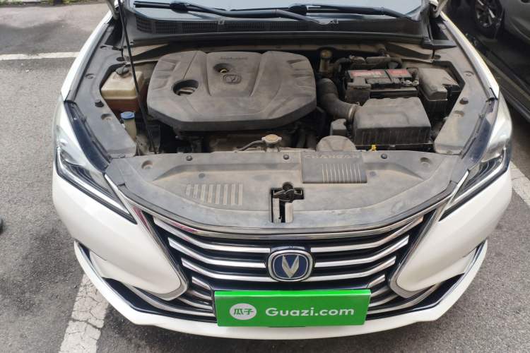 Used CHANGAN Eado 2019 High-Energy Edition 1.6L GDI Automatic Pioneer Model China VI Standard Engine Bay